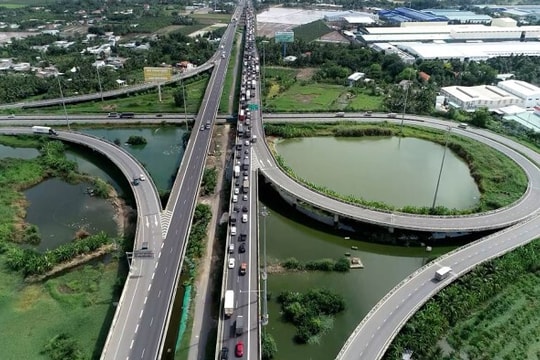 Sửa đổi Bảng giá các loại đất định kỳ 05 năm (2020-2024) tỉnh Long An từ ngày 25/10/2024