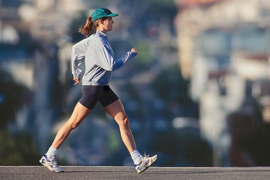 Vừa đi bộ vừa chạy có tốt?