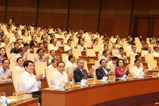 Hội nghị toàn quốc quán triệt, triển khai thực hiện Nghị quyết Trung ương 10