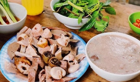 Những quán lòng lợn ngon nức tiếng quận Hoàng Mai, Hà Nội