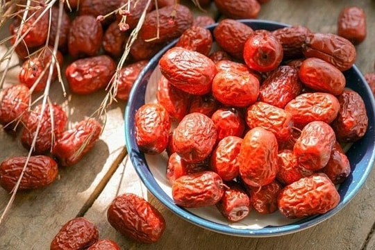 Táo đỏ không nên ăn cùng loại thực phẩm nào?