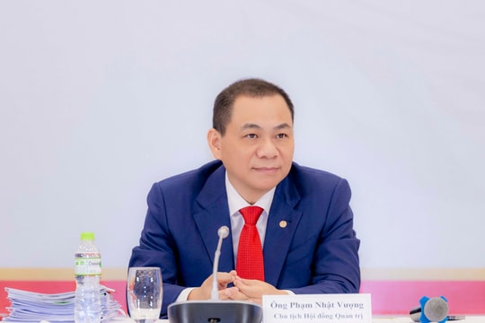 Ông Phạm Nhật Vượng lập công ty đào tạo và sát hạch lái xe điện