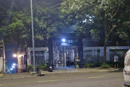 Vụ khởi tố nữ cán bộ và nguyên Trưởng phòng TNMT: Khám xét nhà riêng nguyên Phó Chủ tịch UBND huyện