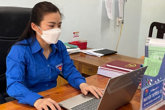 Yêu cầu về trình độ đối với vị trí Bí thư Đoàn xã