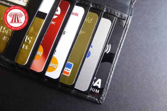 Thẻ ghi nợ là gì? Debit card là gì? Không mở tài khoản thanh toán có được phát hành thẻ ghi nợ không?
