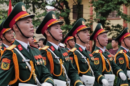 Bộ Quốc phòng đề xuất sửa đổi, bổ sung quy định chức vụ cơ bản của sĩ quan