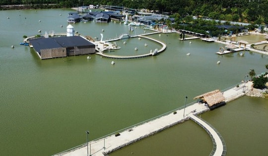 Nhà hàng, khu vui chơi giải trí 'khủng' xây dựng ở khu Đầm Lìm huyện Đông Anh