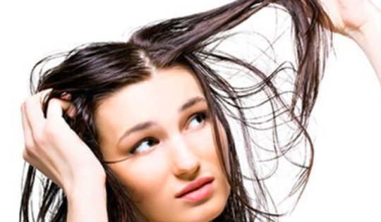 Những việc giúp tóc không bị bết