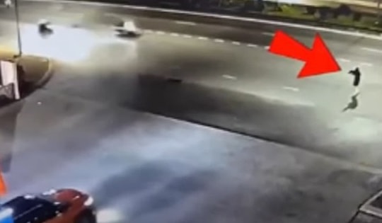 Lạnh sống lưng cảnh giang hồ Bình 'đen' nổ súng truy sát tài xế ở cổng bến xe