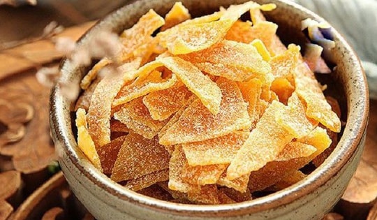 Ăn cam ai cũng vứt 1 thứ mà chẳng biết nó 'đuổi bệnh' cực tốt, làm trẻ hóa tận tế bào và sáng mịn da