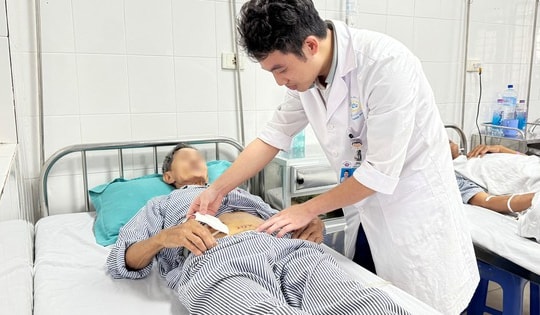 Người đàn ông ở Quảng Ninh phát hiện ung thư tuyến tiền liệt từ dấu hiệu nhiều nam giới Việt bỏ qua