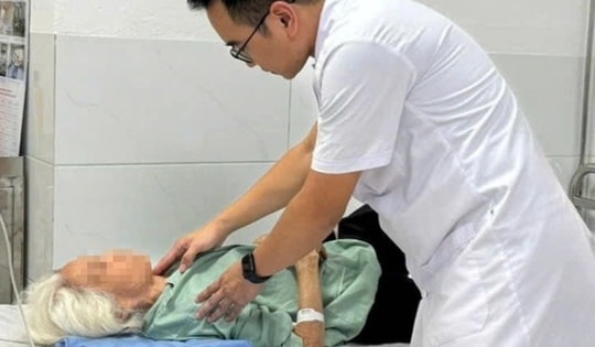 Người phụ nữ ở Hà Nội bị u tuyến giáp suốt 30 năm thừa nhận một sai lầm nhiều người Việt mắc phải