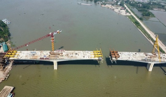 Ngắm cầu vượt Tam Tòa nối Nam Định - Ninh Bình sắp hợp long