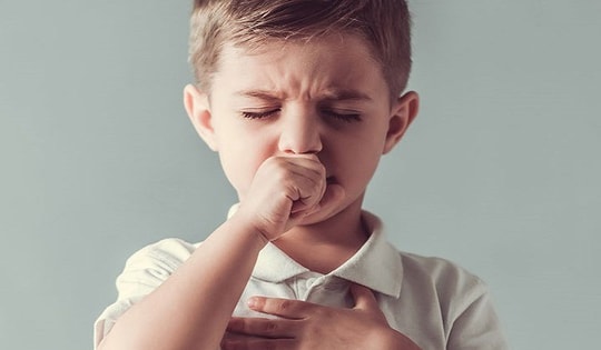 Trẻ bị viêm phế quản nên kiêng gì? Nên ăn gì là tốt nhất?