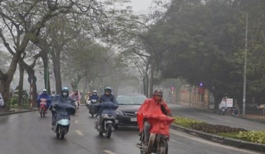 Tin sáng 17/11: Thời tiết miền Bắc thay đổi ra sao khi gió mùa Đông Bắc tràn về? Xử phạt vụ 7 người dừng ô tô trên làn khẩn cấp đường cao tốc để ăn tối