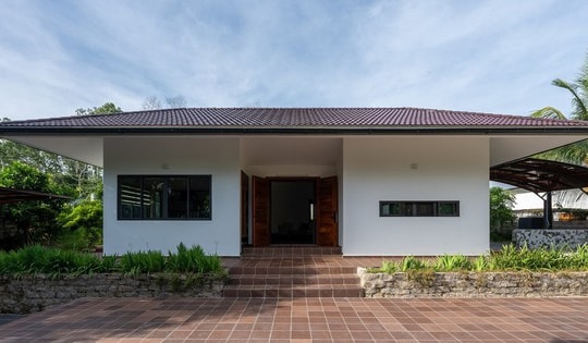 Nhà một tầng thân thiện với môi trường của vợ chồng trẻ ở Phú Quốc