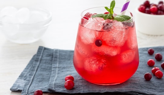 3 công thức nước ép nam việt quất ngon miệng giúp chống viêm hiệu quả