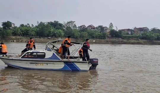 Thêm 3 thi thể nghi là nạn nhân vụ 5 học sinh đuối nước ở Phú Thọ được phát hiện