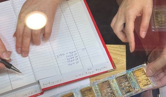 Giá vàng hôm nay 20/11: Vàng miếng SJC tăng bùng nổ, vàng nhẫn Bảo Tín Minh Châu, PNJ, Doji ra sao?