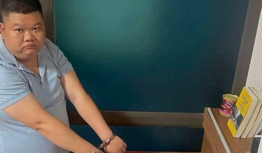 Bắt 6 đối tượng làm giả 'thẻ ngành' để chiếm đoạt tiền của ngân hàng