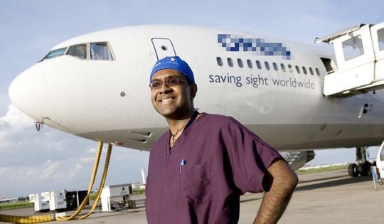 Bác sĩ 'thần đồng', tốt nghiệp đại học năm 13 tuổi