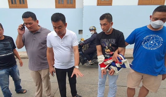 Thanh niên phố núi giấu lượng lớn ma túy trong thùng thuốc nam