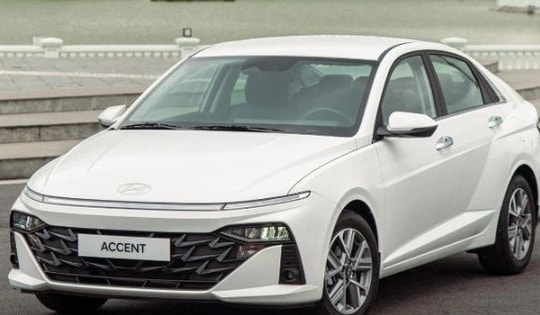 Giá lăn bánh Hyundai Accent mới nhất rẻ kỷ lục, Toyota Vios lo chạy doanh số