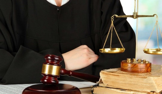 Bộ Tư pháp đề xuất những trường hợp nào không được thành lập doanh nghiệp sau khi thôi chức vụ?