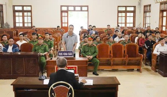 Tuyên án nghịch tử đánh gãy tay bố để đòi tiền mua xe máy