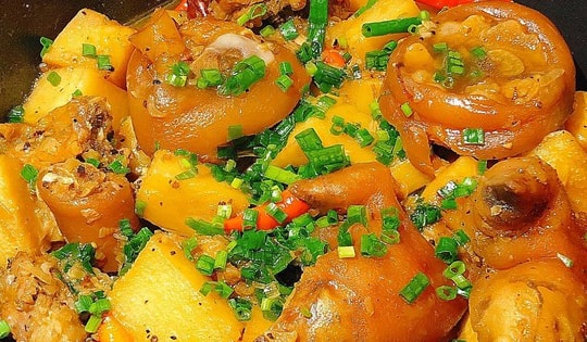 Bộ phận giàu collagen nhiều nhất ở lợn giúp làm chậm lão hóa, đẹp da, chế biến thêm thứ này ngon khó cưỡng