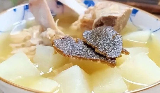 4 món canh nên nấu trong bữa cơm mùa đông: Vừa dễ lại rất ngon và tạo nền tảng tăng cường sức đề kháng cho cơ thể