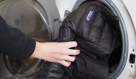 Sai lầm khi giặt áo khoác lông vũ khiến áo hỏng ngay