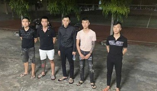 Bắt giữ 5 đối tượng từ Đồng Nai lên Bình Phước đòi nợ thuê