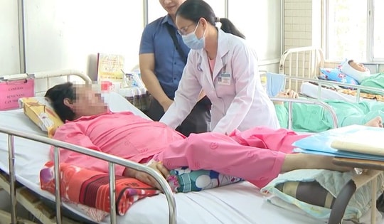 Người đàn ông 62 tuổi ở Tây Ninh đột ngột mù 2 mắt do viêm xoang được cứu chữa thành công nhờ lý do này!