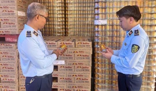'Đột kích' xưởng sản xuất nước tăng lực bò húc xâm phạm quyền nhãn hiệu Redbull