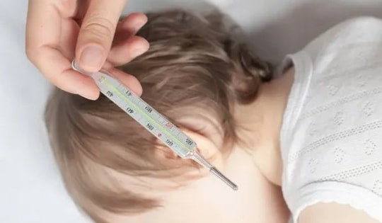 Bé 6 tuổi ở Phú Thọ bất ngờ phát hiện viêm màng não từ dấu hiệu rất nhiều cha mẹ Việt bỏ qua