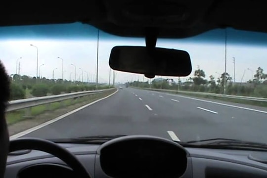 Những lỗi tài xế hay mắc trên đường cao tốc