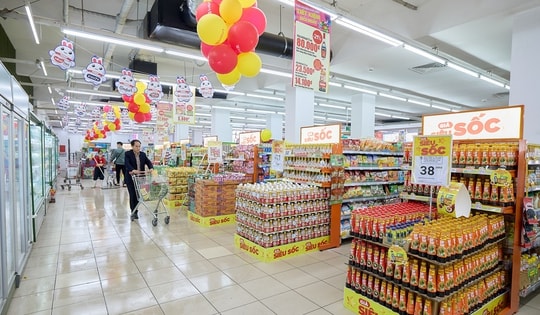 'Dàn trận' khuyến mại cuối năm 2025: Các 'ông lớn' bán lẻ đồng loạt mở rộng quy mô, tăng dự trữ hàng, áp khuyến mại sâu kích cầu người tiêu dùng