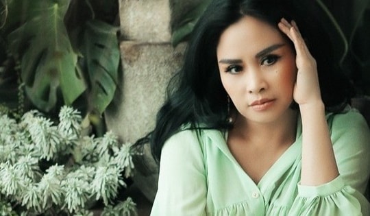 Diva Thanh Lam đẹp buồn ở tuổi 55