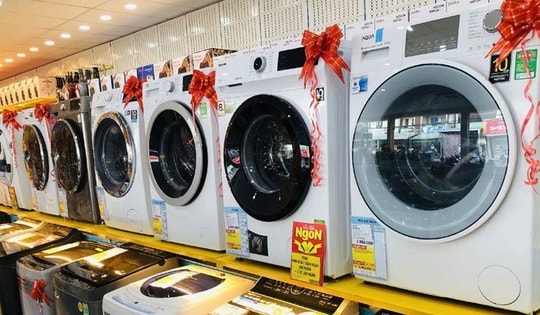 Tivi cao cấp giảm giá sập sàn, máy giặt chỉ từ hơn 2 triệu đồng/chiếc