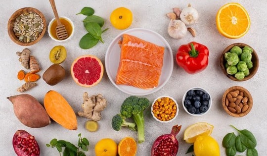 Thiếu hụt vitamin, giải pháp bổ sung với TPBVSK Royal Care Multivitamin +Zn +D3