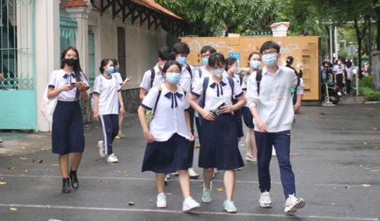 Tin tối 16/12: Đề xuất miễn học phí cho tất cả học sinh TPHCM từ năm học 2025-2026; có khoảng 112 loài mới được phát hiện tại Việt Nam