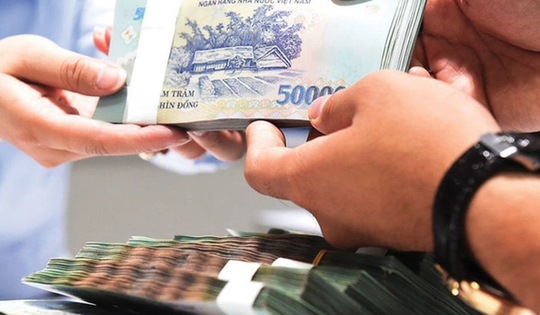 Thưởng Tết 2025: Xuất hiện mức thưởng 'khủng' hơn nửa tỉ đồng/người