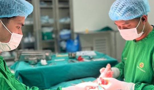 'Cậu nhỏ' của nam sinh 16 tuổi biến dạng vì căn bệnh khó nói, cảnh báo một thói quen mà người Việt cũng hay mắc