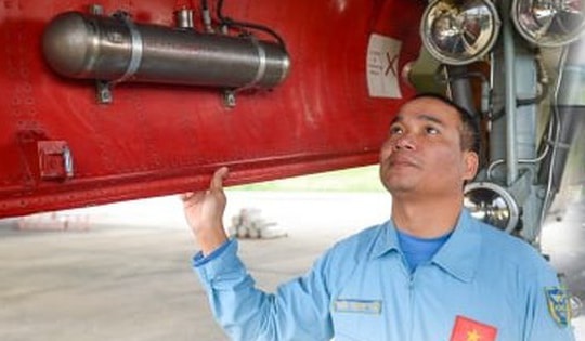 Phi công máy bay chiến đấu có nhiều giờ bay nhất Không quân Việt Nam