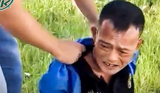 Cảnh sát truy đuổi, bắt tên 'đạo chích' trộm xe ô tô từ Hậu Giang chạy lên Long An