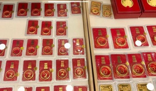 Giá vàng hôm nay 21/12: Vàng nhẫn Bảo Tín Minh Châu, Doji, PNJ vàng miếng SJC ra sao khi giá thế giới tăng sốc?