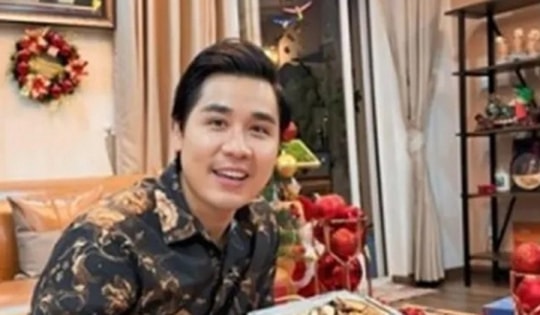 Biệt thự 5 tỷ phát sáng của MC Nguyên Khang lộng lẫy trước Giáng sinh