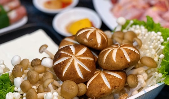 Loại nấm người Nhật coi là thần dược chống ung thư ở nước ta có nhiều, thử làm ngay 2 món này để kéo dài tuổi thọ