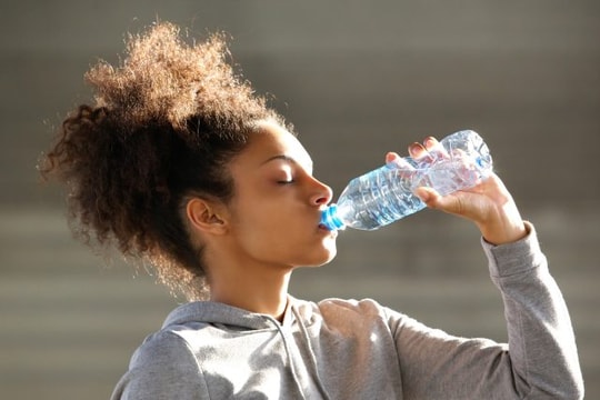 6 loại đồ uống tăng cường miễn dịch trong mùa lạnh